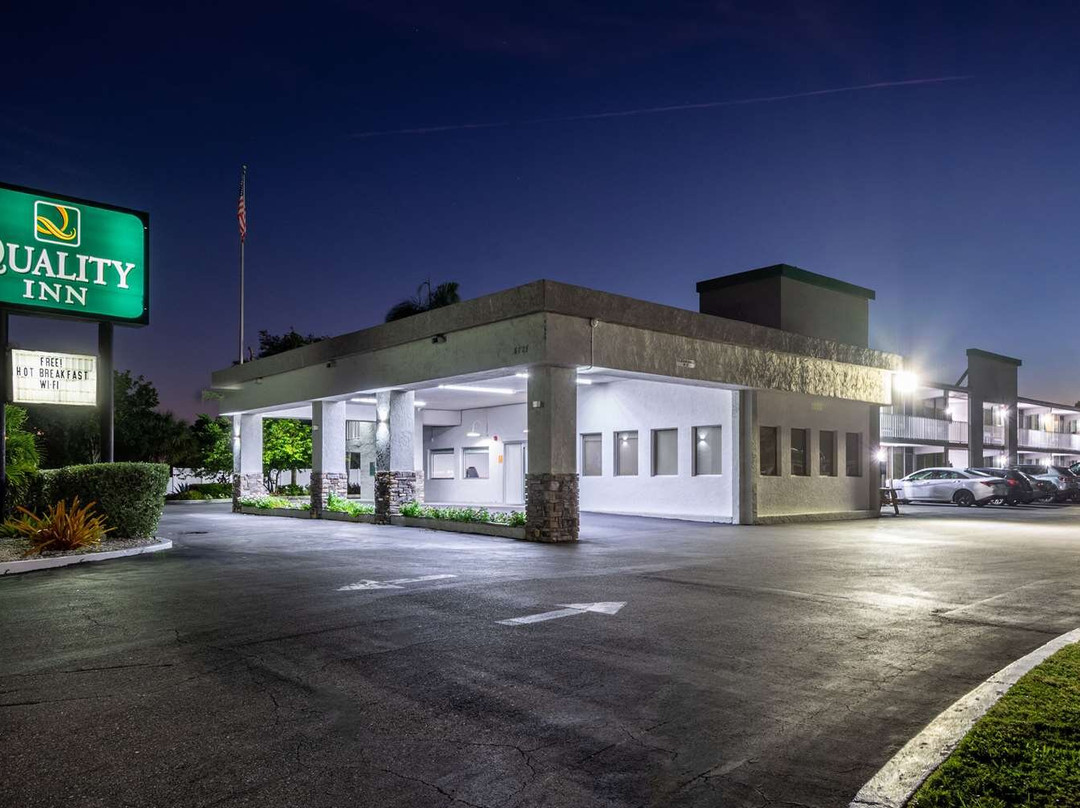 凯艺酒店-北萨拉索塔布雷登顿