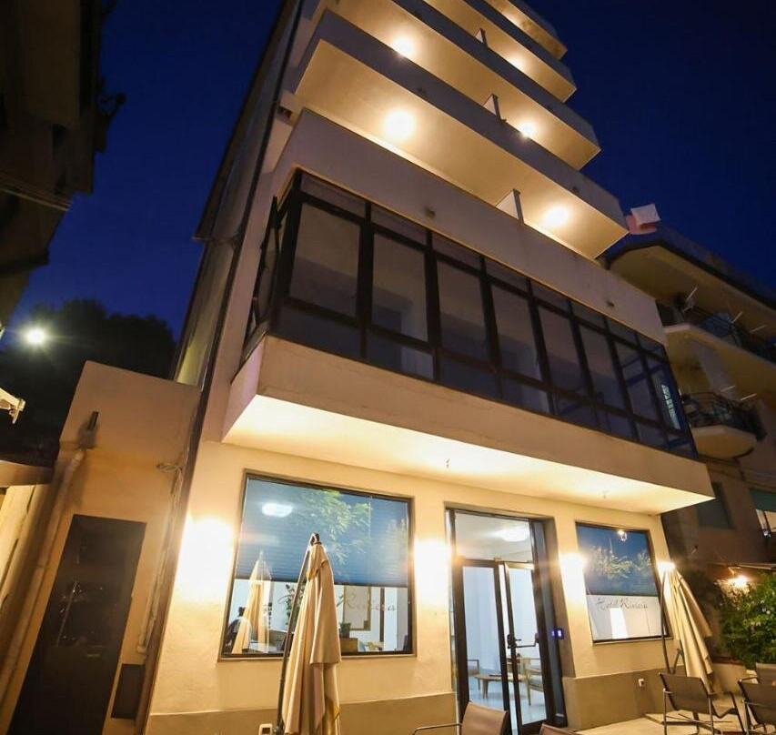 Hotel Riviera