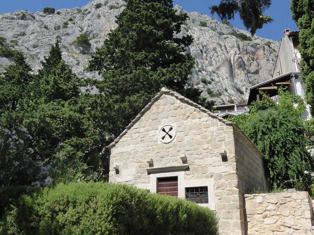 Church Of The Lady Of The Snow-奥米斯必去景点