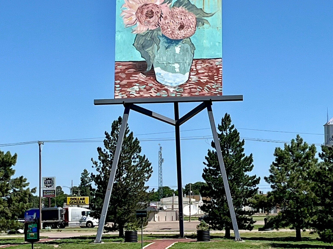 Giant Van Gogh Painting-Goodland必去景点