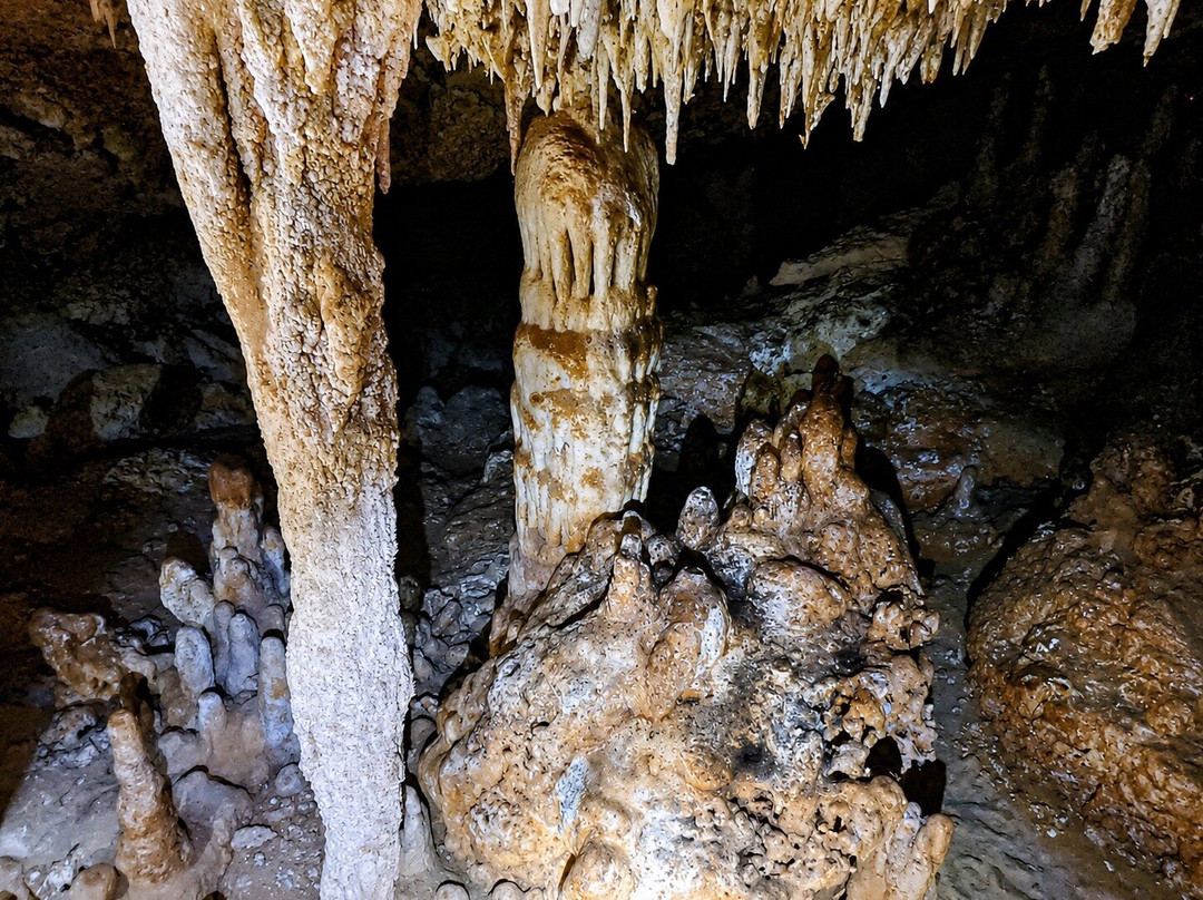 Go Caving Bonaire-Kralendijk必去景点