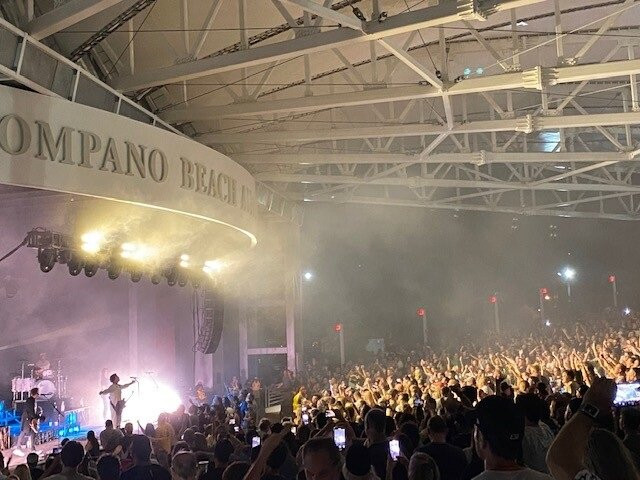 Pompano Beach Amphitheatre-庞帕诺比奇必去景点