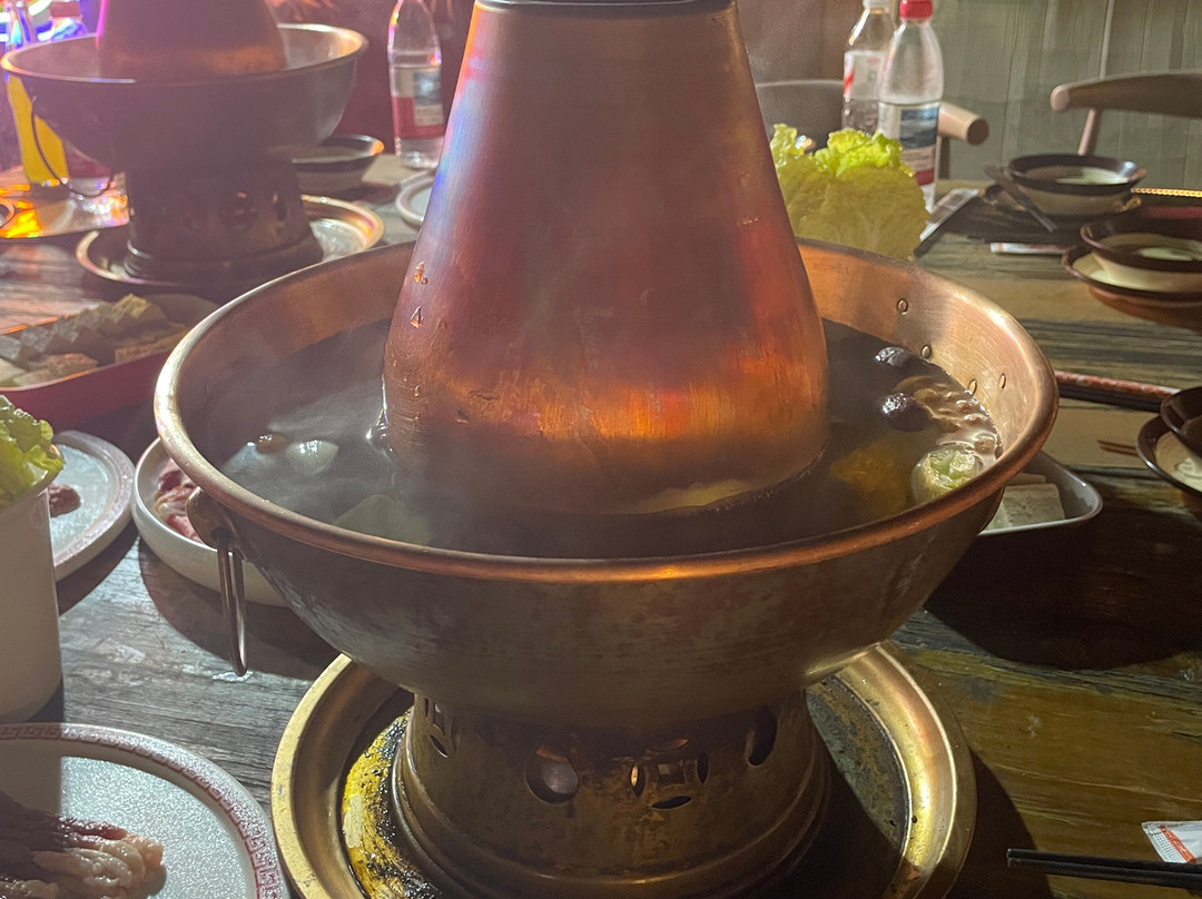 北京胡同步行美食与啤酒之旅，探秘隐秘餐厅-北京市必去景点