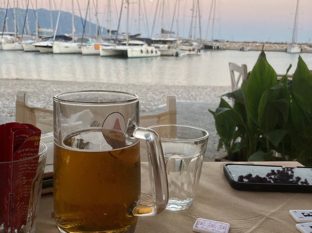 克吉斯湾酒店主图