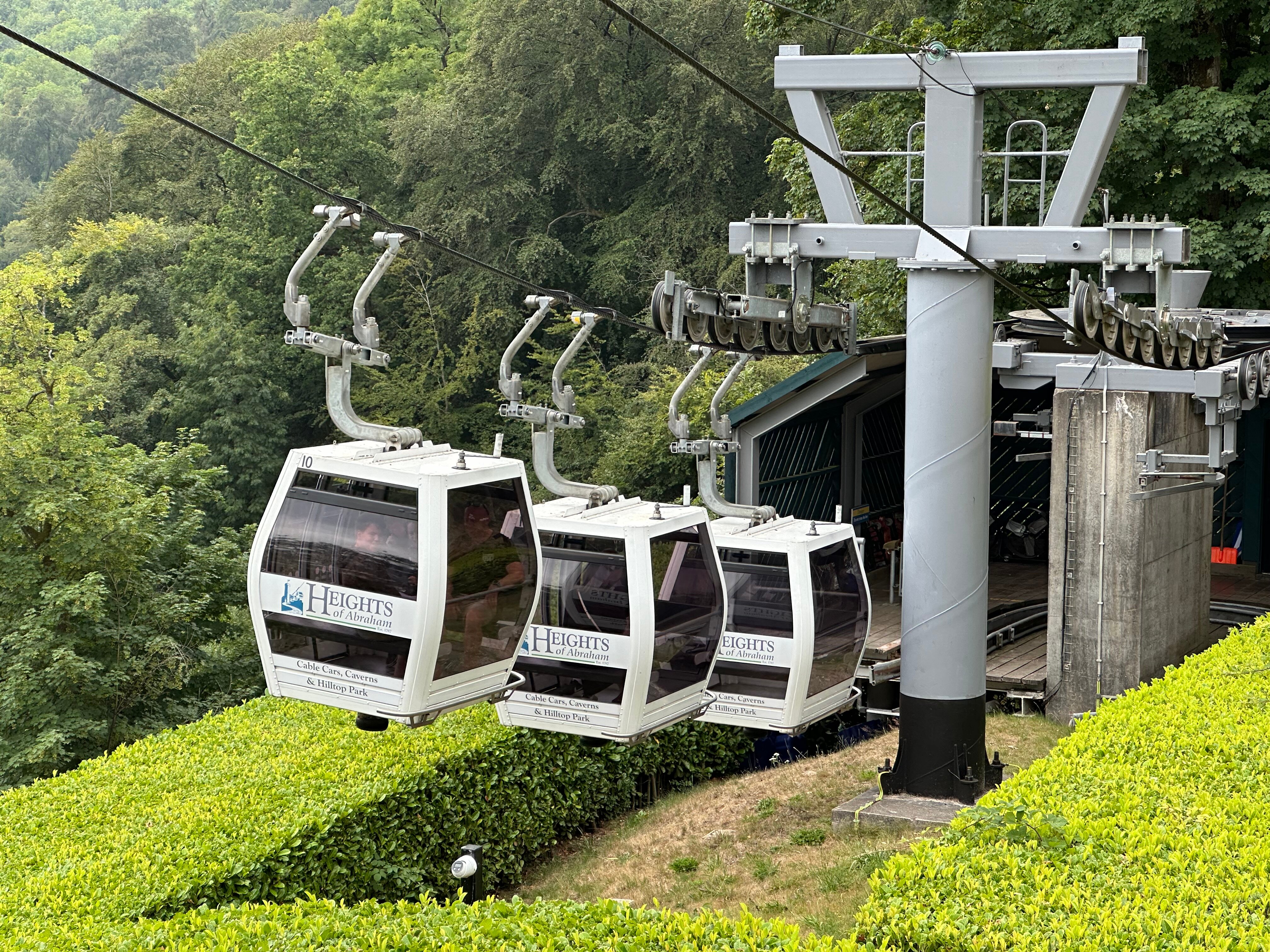 施里夫旅馆-旅行者