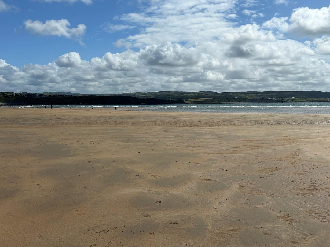 Lahinch Beach-Lahinch必去景点