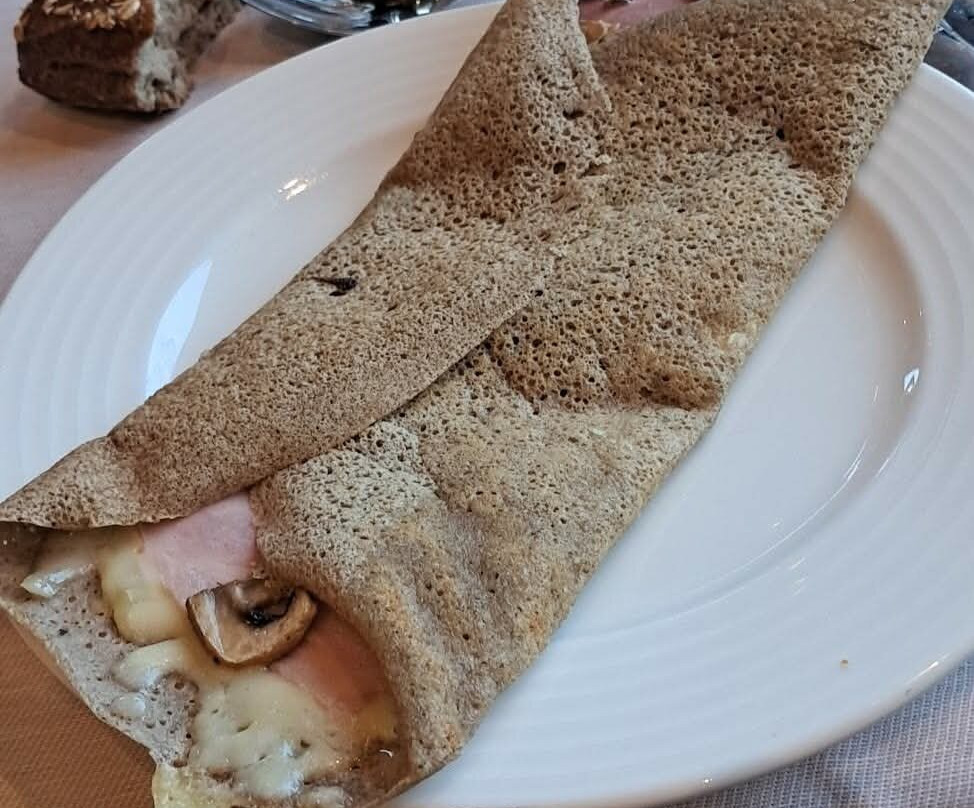 阿尔卑斯岩石酒店主图