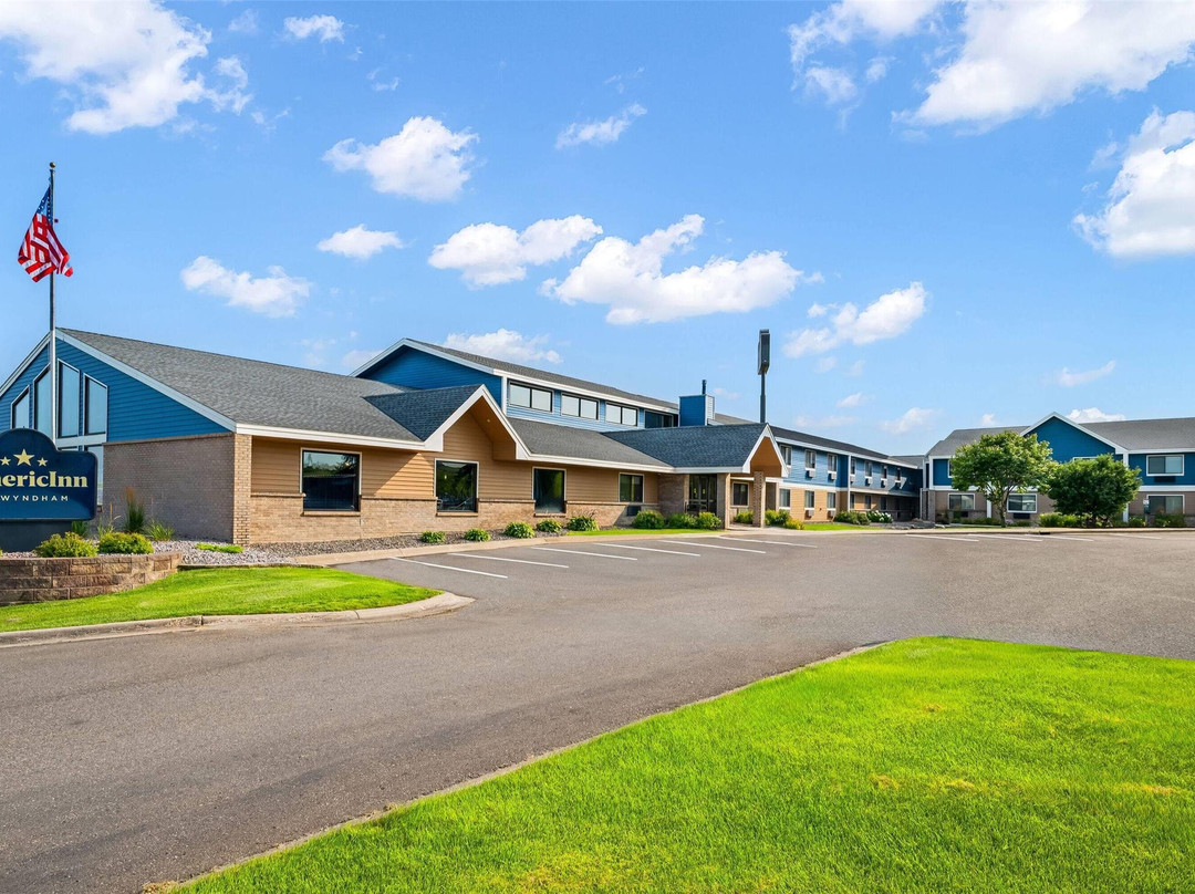 Melrose酒店住宿-AmericInn by Wyndham Sauk Centre
