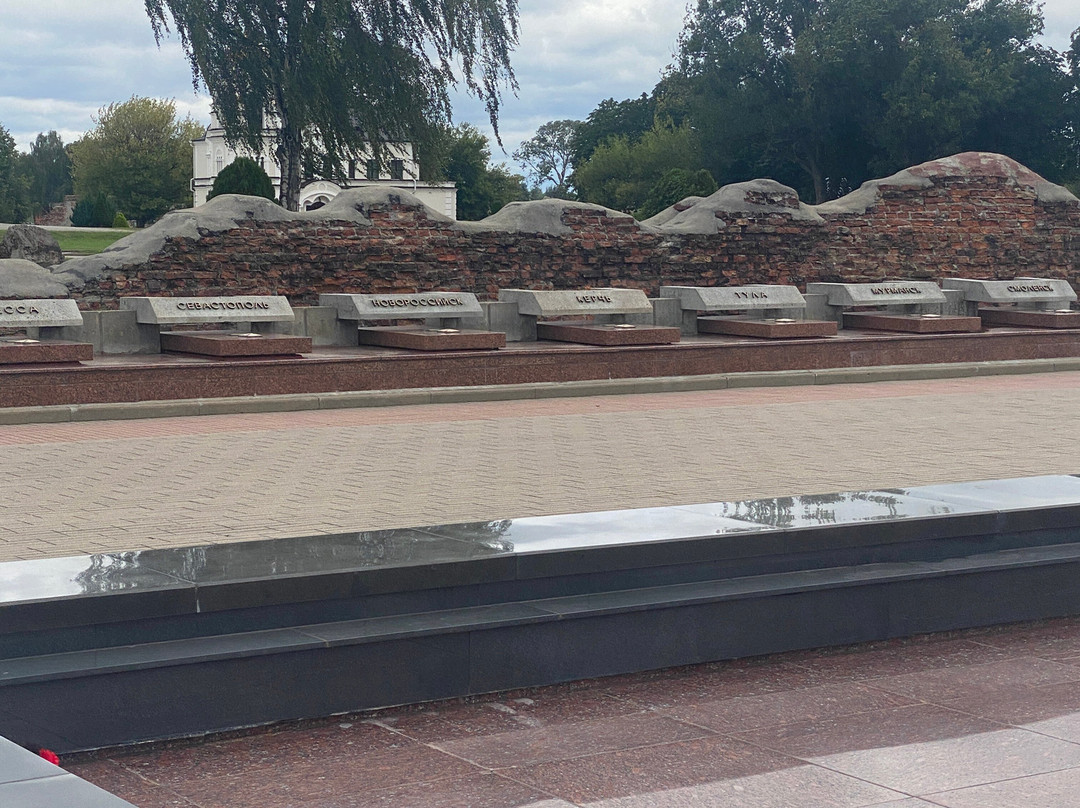 Memorial Complex Brest Hero-Fortress-布雷斯特必去景点