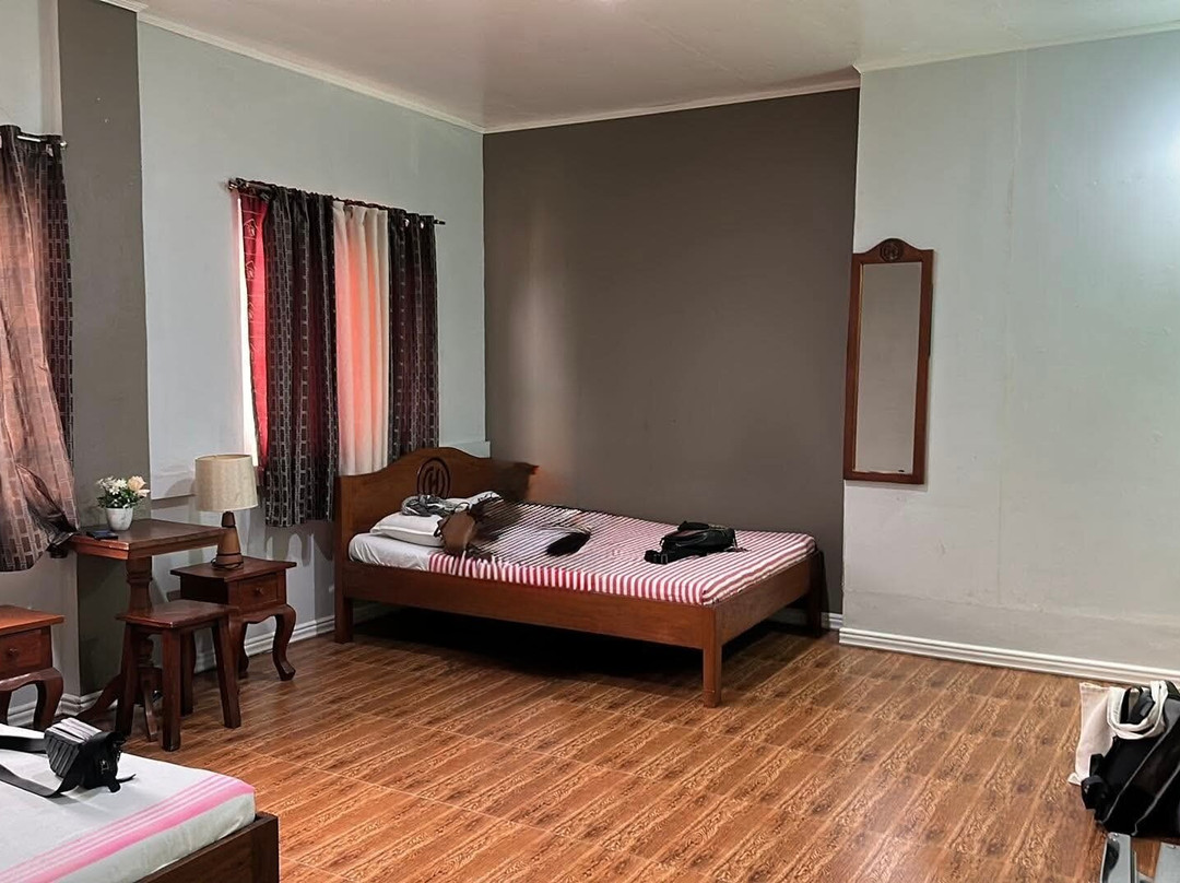 Henady Inn Annex