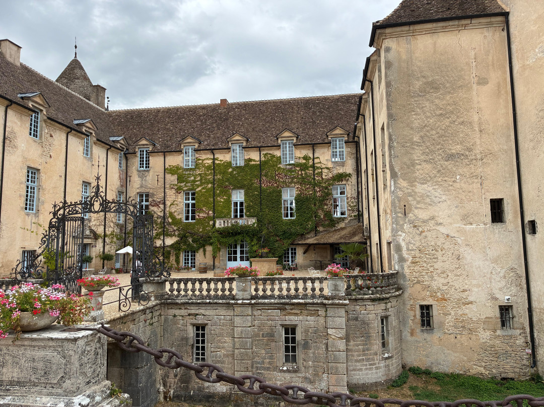 萨维尼-勒勃恩城堡-Savigny-les-Beaune必去景点