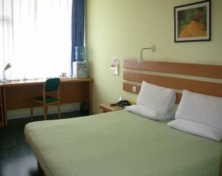 瑞兆快捷酒店主图