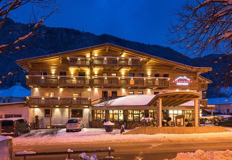 Ried im Oberinntal酒店住宿-Hundehotel Riederhof