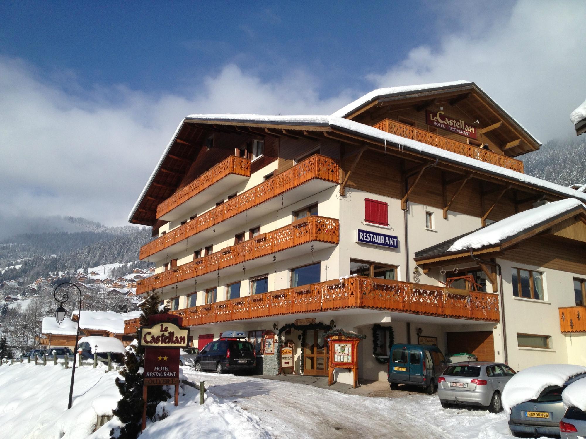 Hotel Restaurant le Castellan-浴室