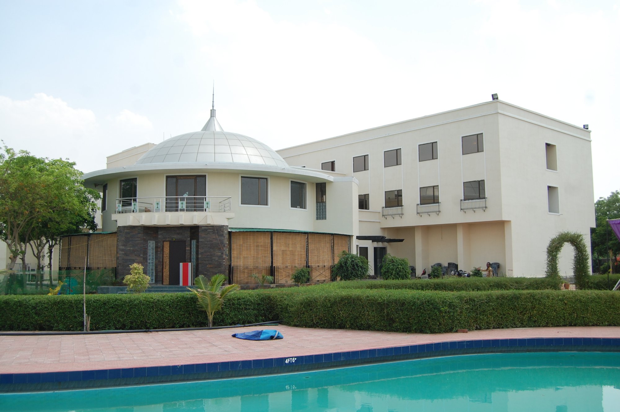 The Palm Resort-官方