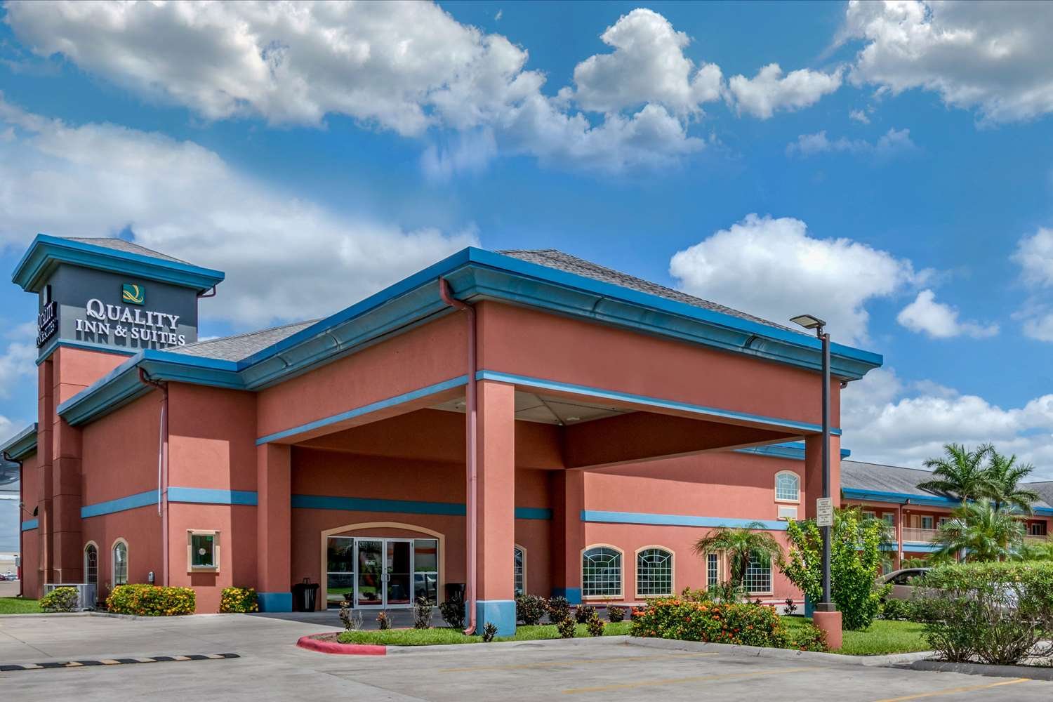 Quality Inn & Suites At The Outlets Mercedes/Weslaco-官方