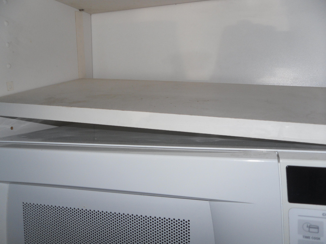 Budget Host Airport Inn