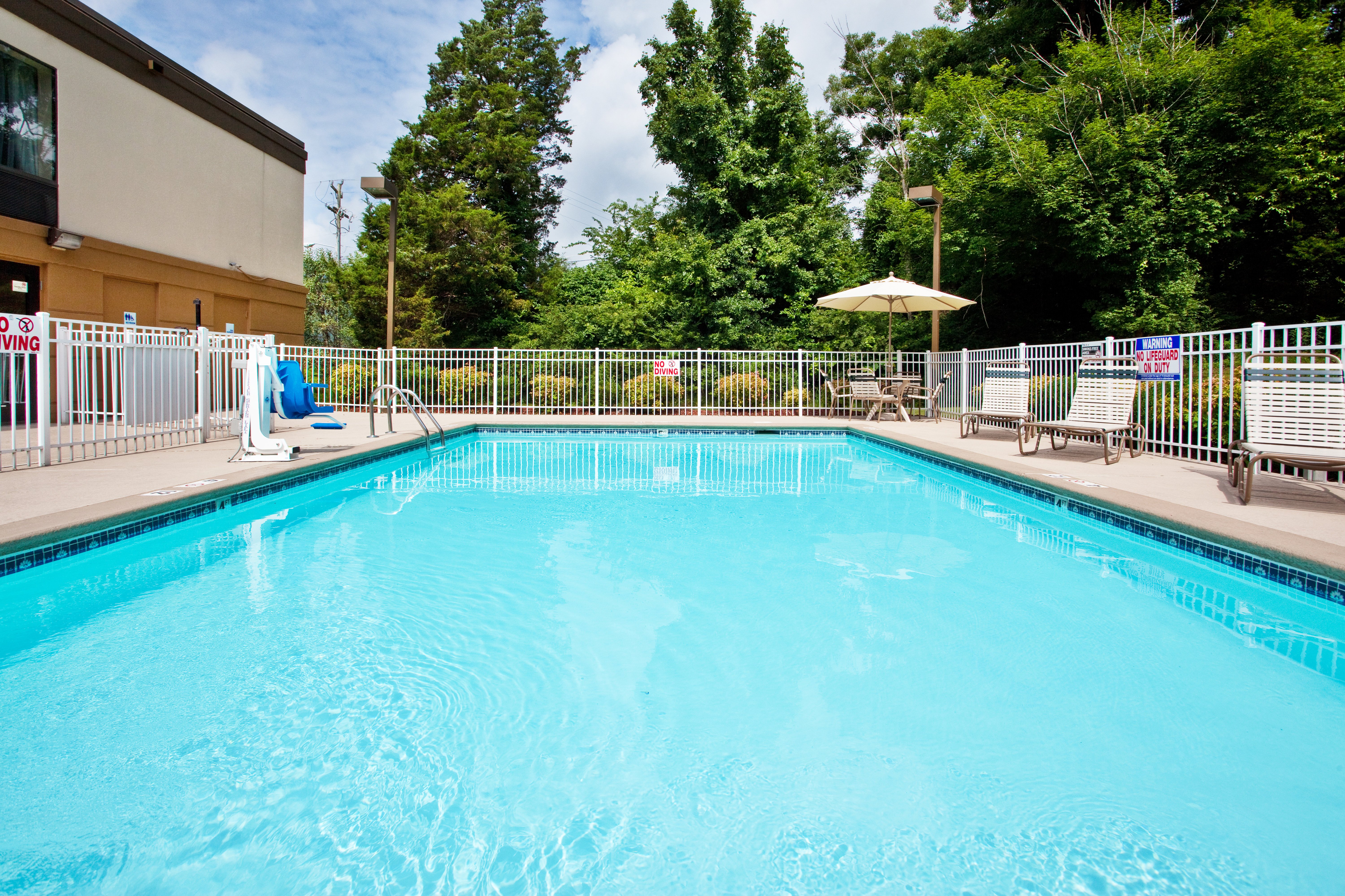 Holiday Inn Express & Suites Kimball By IHG-官方