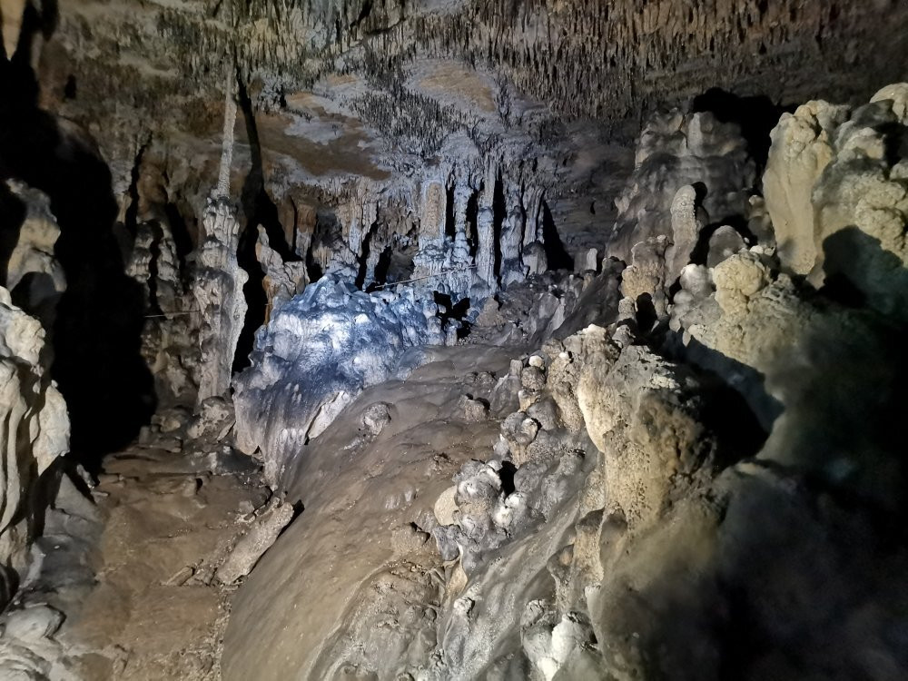 Nadarska cave-Mogilitsa必去景点