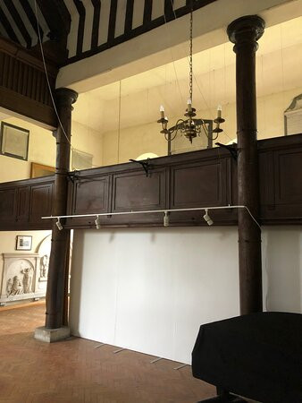 St George's Church - Esher-Esher必去景点