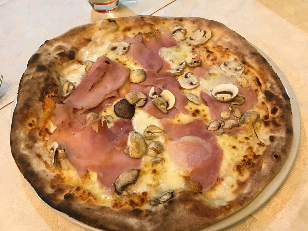 Roncaro餐馆和美食-Kellerhouse Pizzeria Ristorante