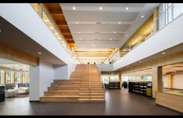 Bibliotheque Paul-Mercier-Blainville必去景点