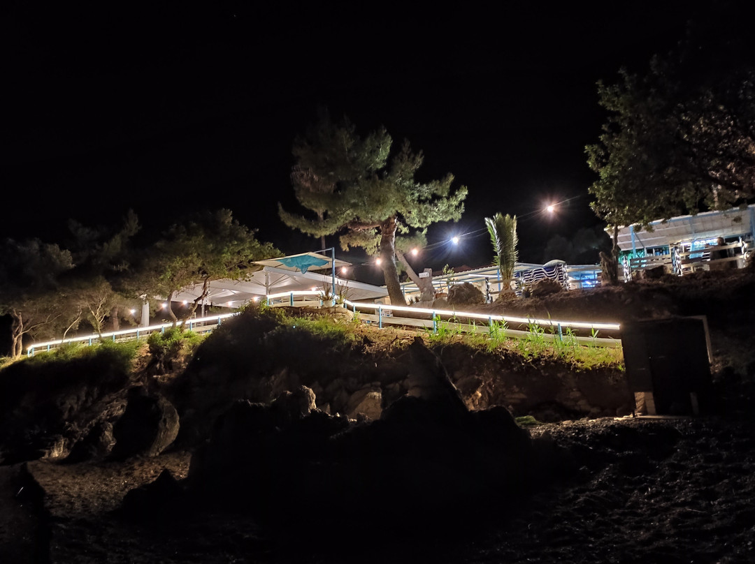 Episkopi餐馆和美食-O Vrachos