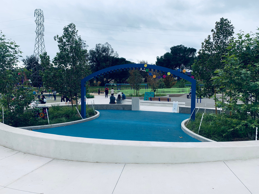 Magical Bridge Playground景点图片