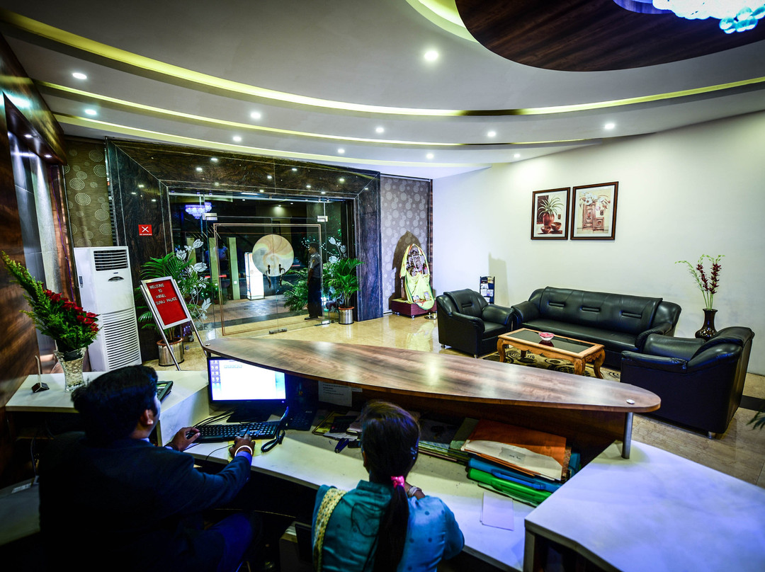 Hotel Suraj Palace主图