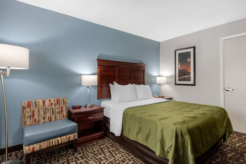 Quality Inn Athens I-65 Huntsville Area West主图