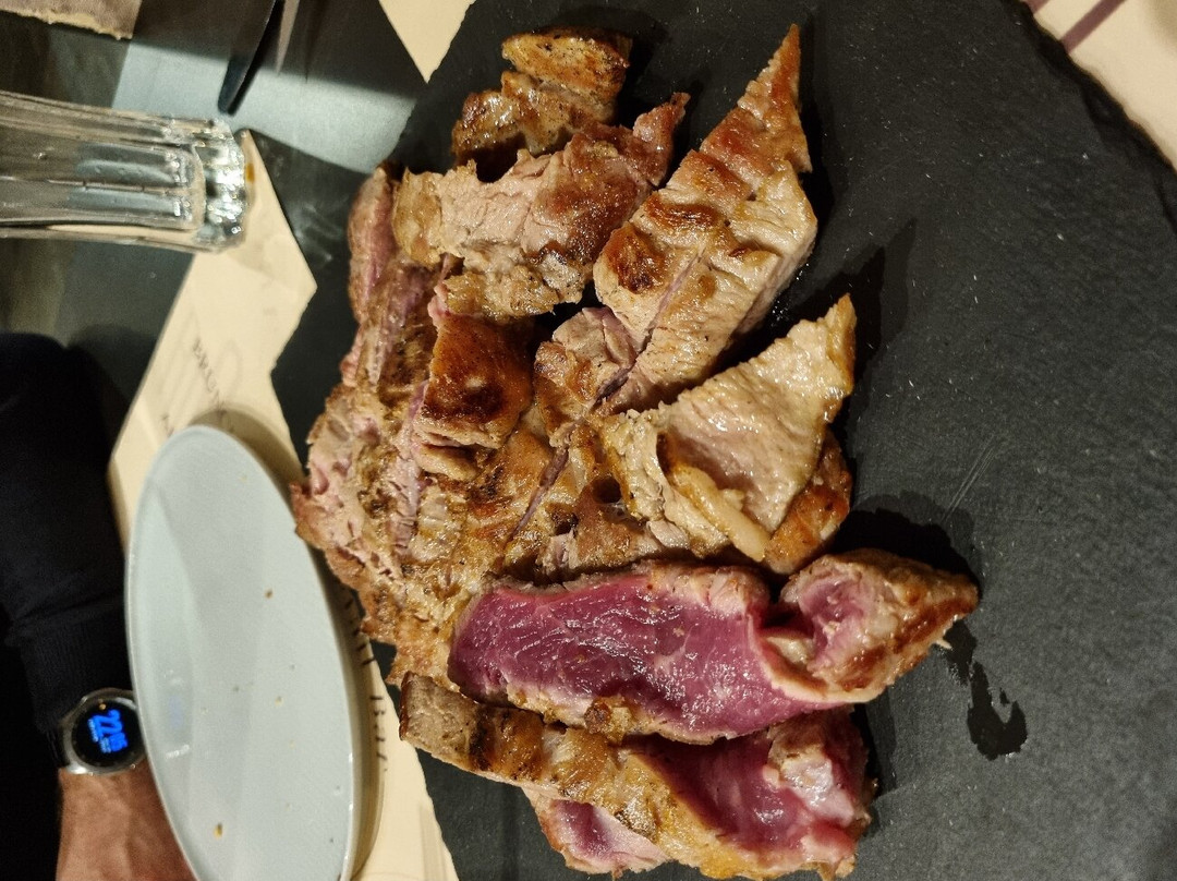 L' Osteria 2.1 Food & Cocktail Bar主图