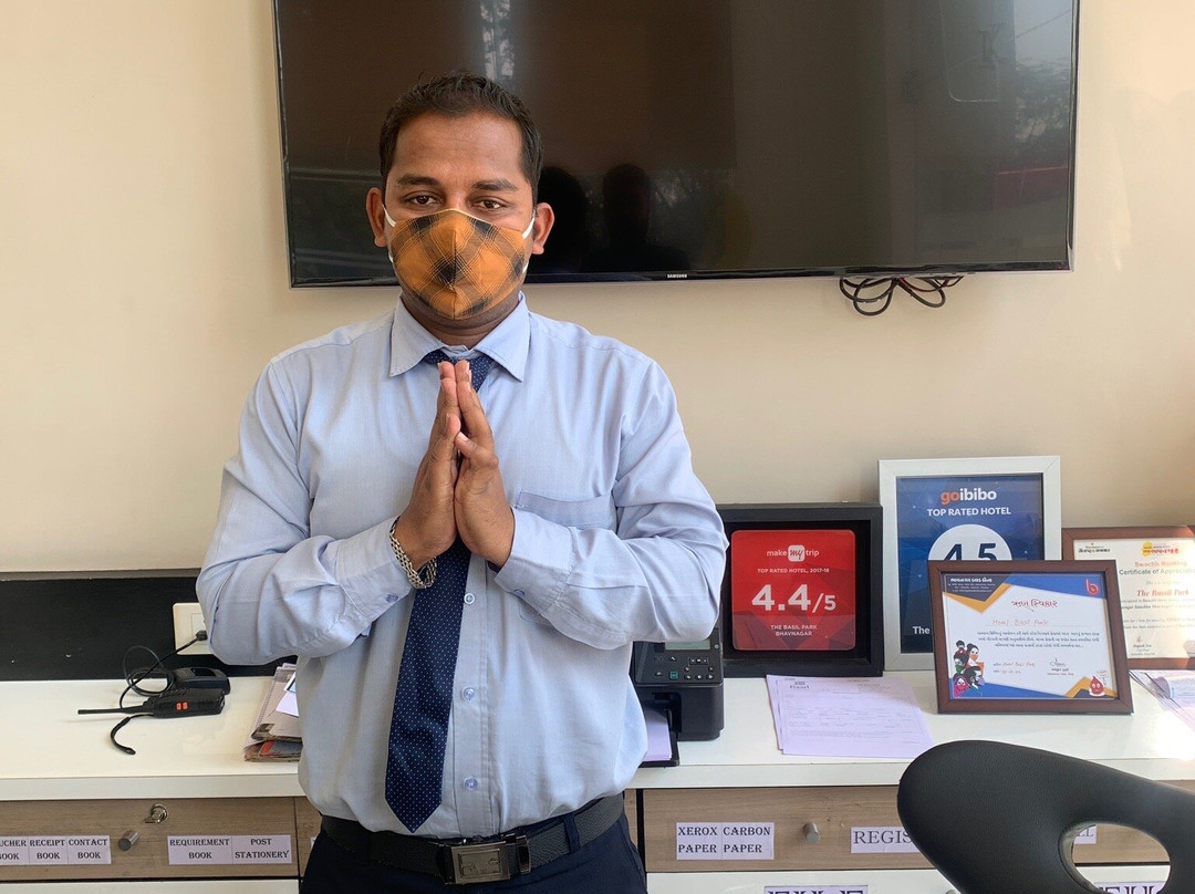 Hotel The Basil Park主图