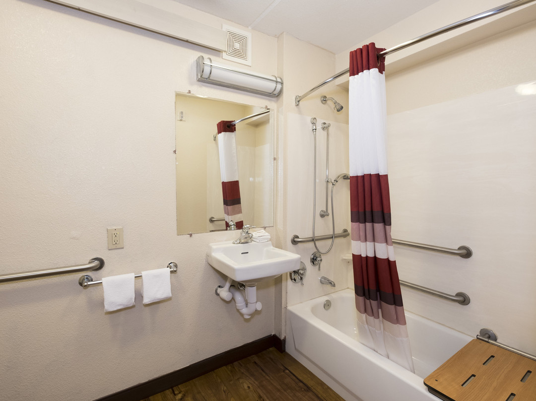 Red Roof Inn Hickory主图