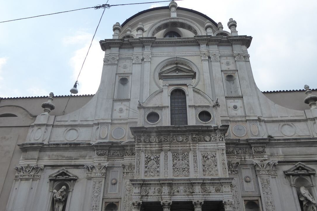 Santa Maria dei Miracoli-布雷西亚必去景点