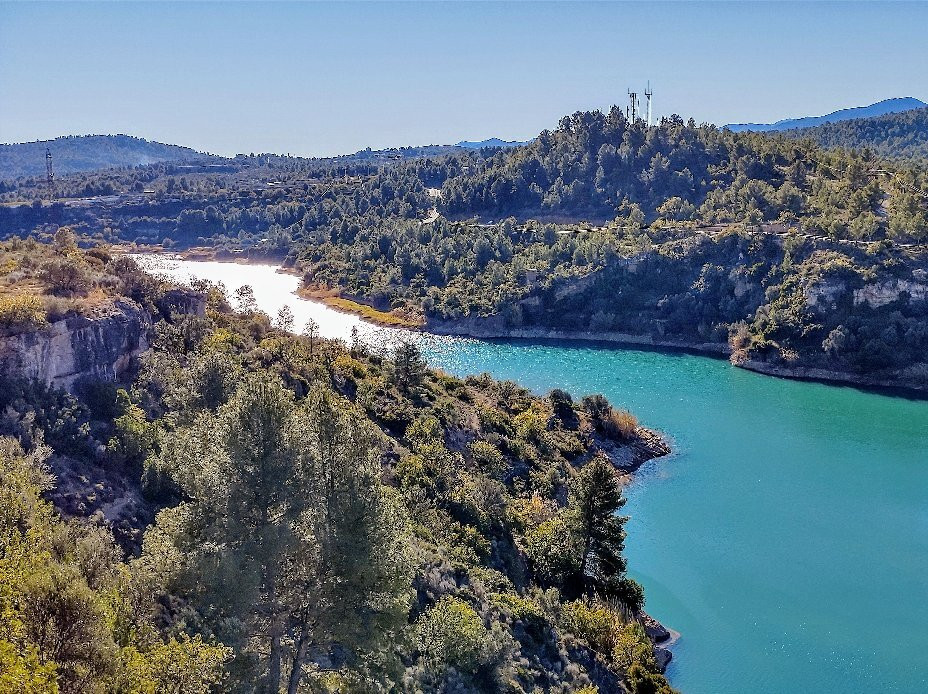 Embalse de Sichar景点图片