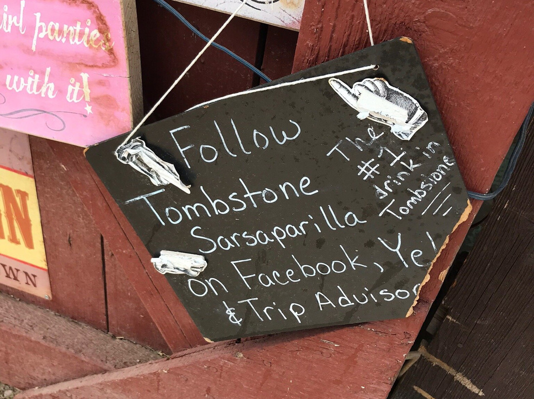 Johnny One Dog's Tombstone Sarsaparilla-墓碑镇必去景点
