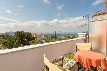 Saint George Hotel & Rooms主图