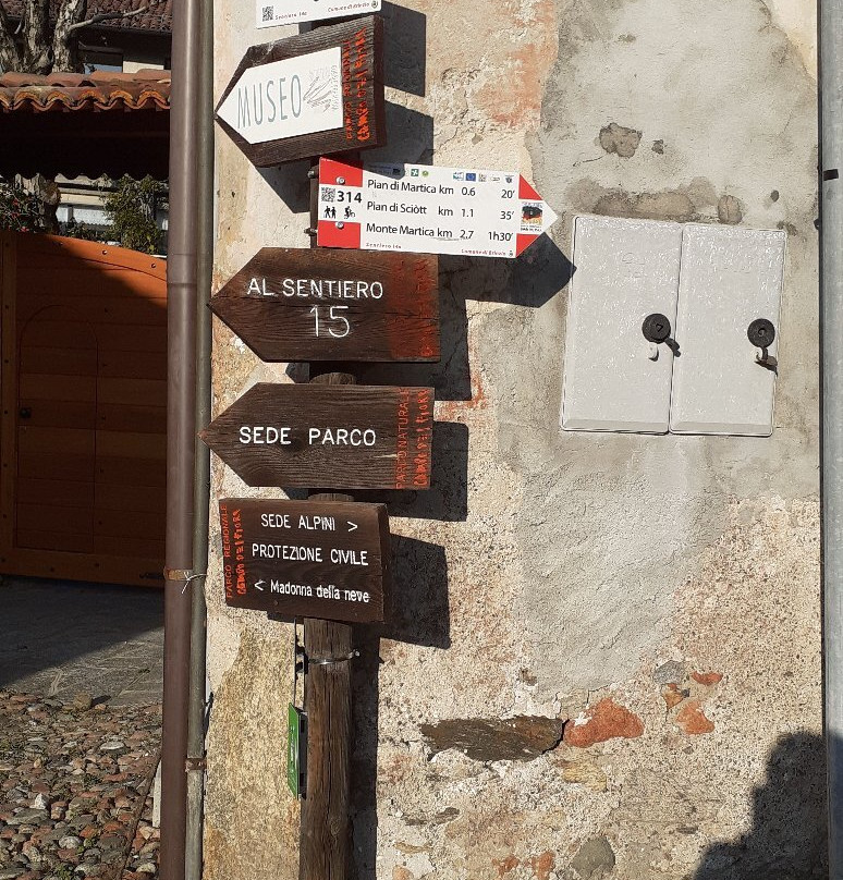 Parco Regionale Campo dei Fiori景点图片