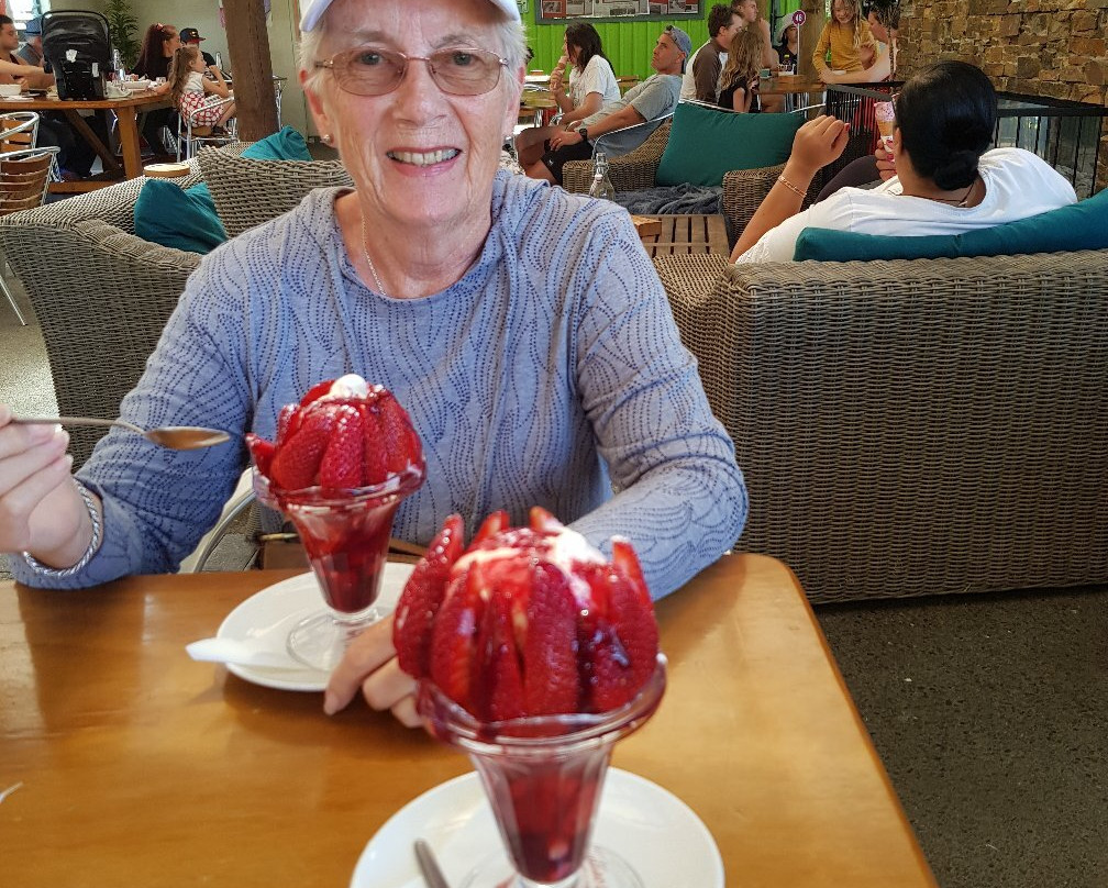 Julians Berry Farm & Café景点图片