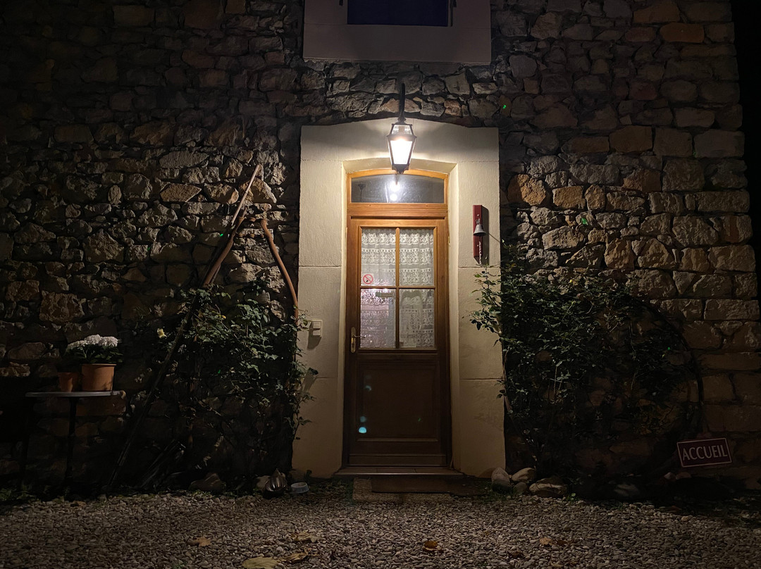 Relais de Laval主图