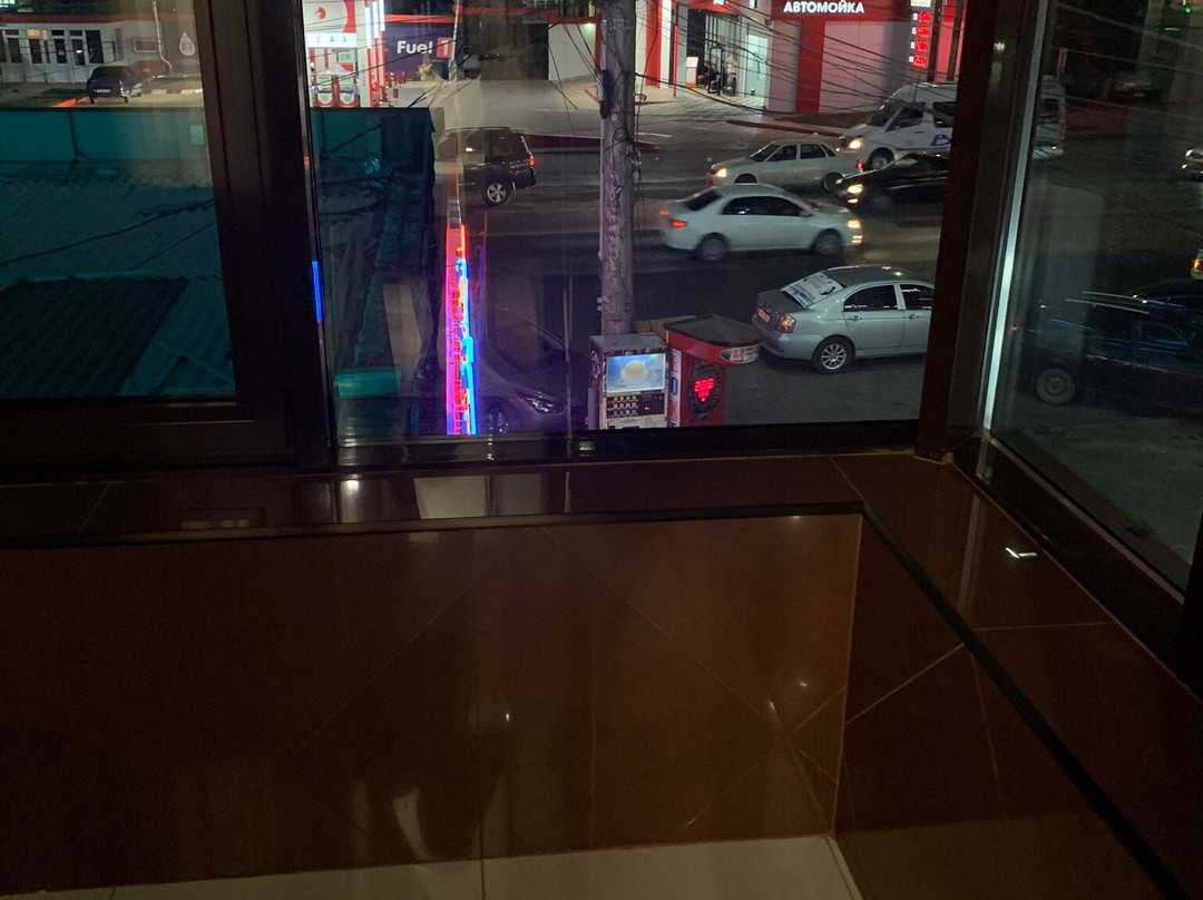 1000 & 1 Noch Hotel主图