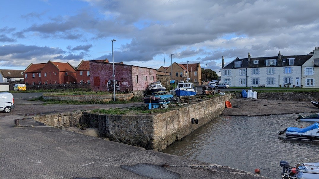 Cockenzie Harbour景点图片