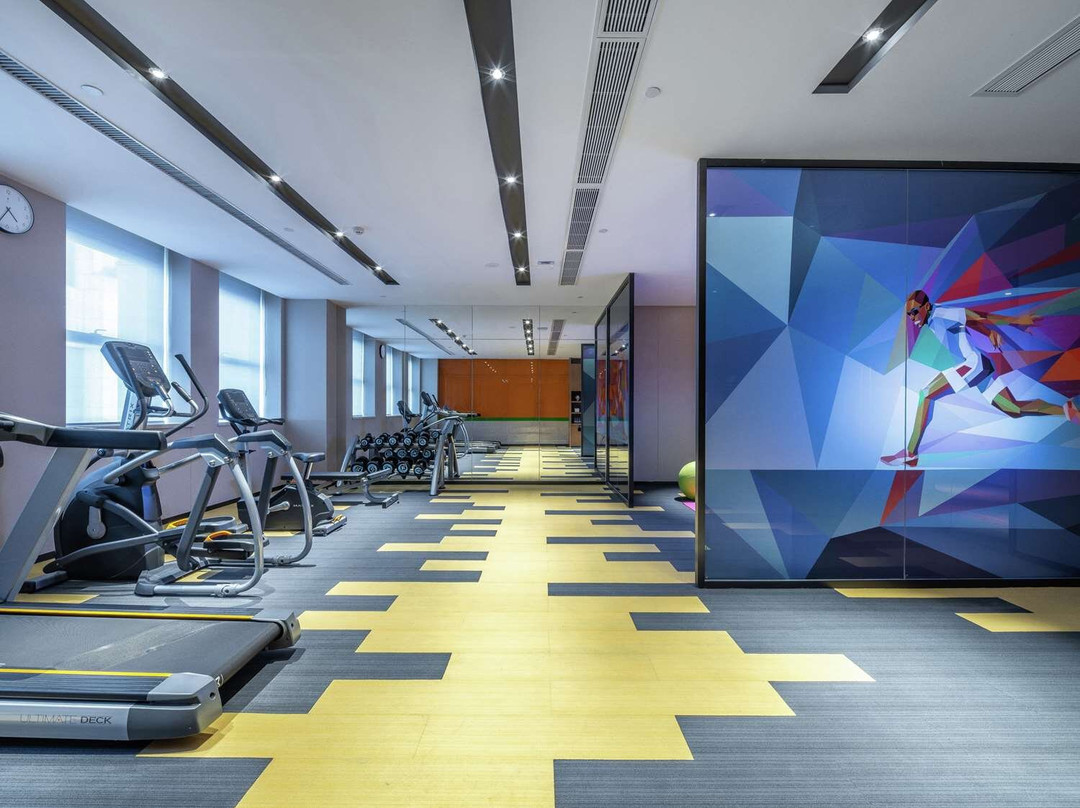 厦门两岸金融中心希尔顿欢朋酒店主图