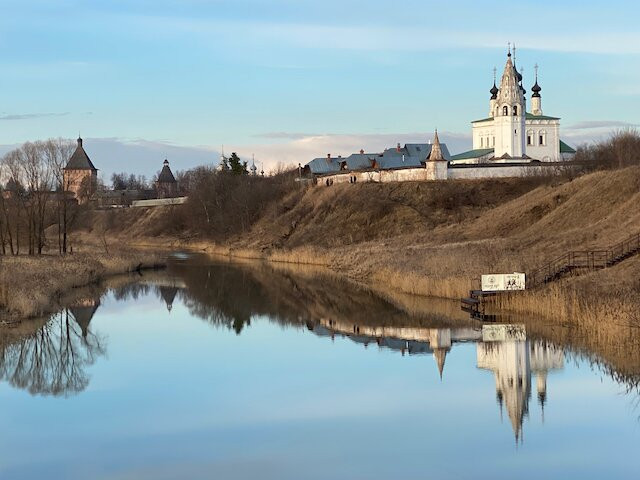 Aleksandrovskiy Muzhskoy Monastyr'景点图片