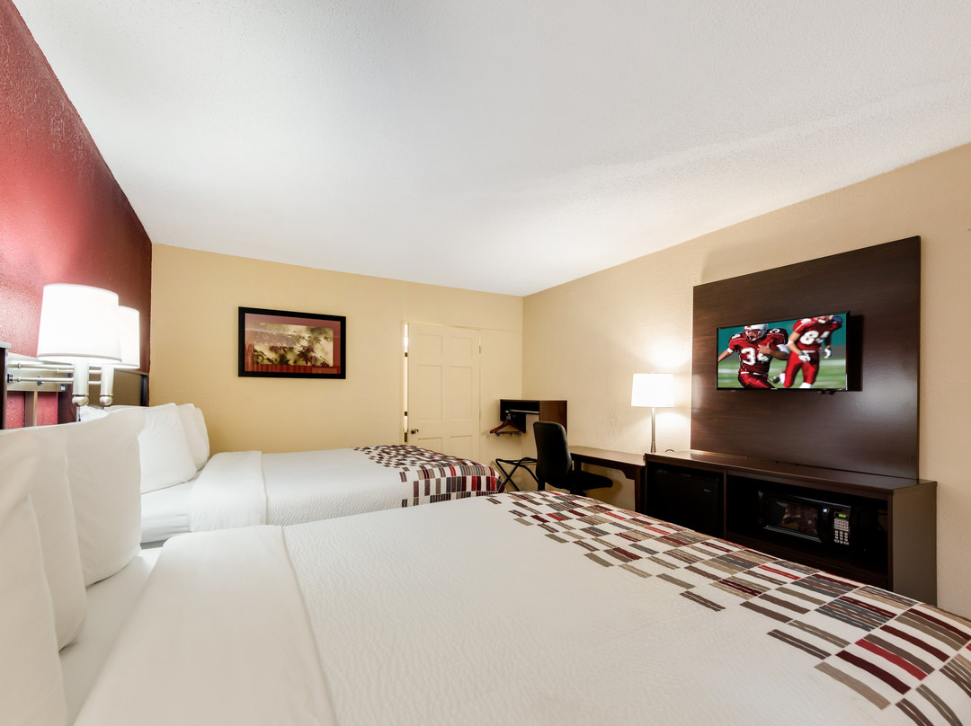 Red Roof Inn Marion, IN主图