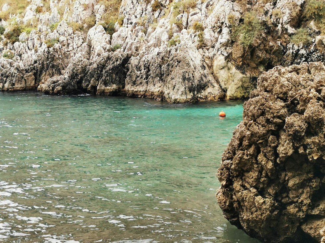 Cala dell'Acquaviva景点图片