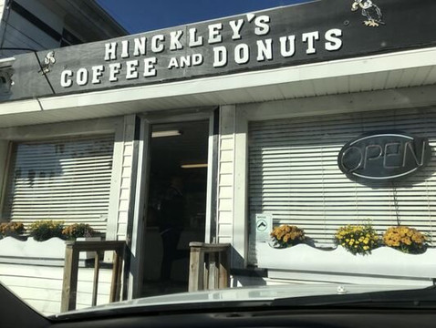 Hinckley coffee & Donuts