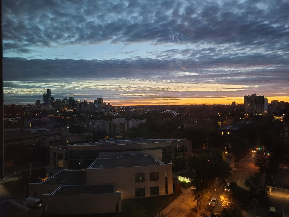 堪帕斯大楼套房酒店主图