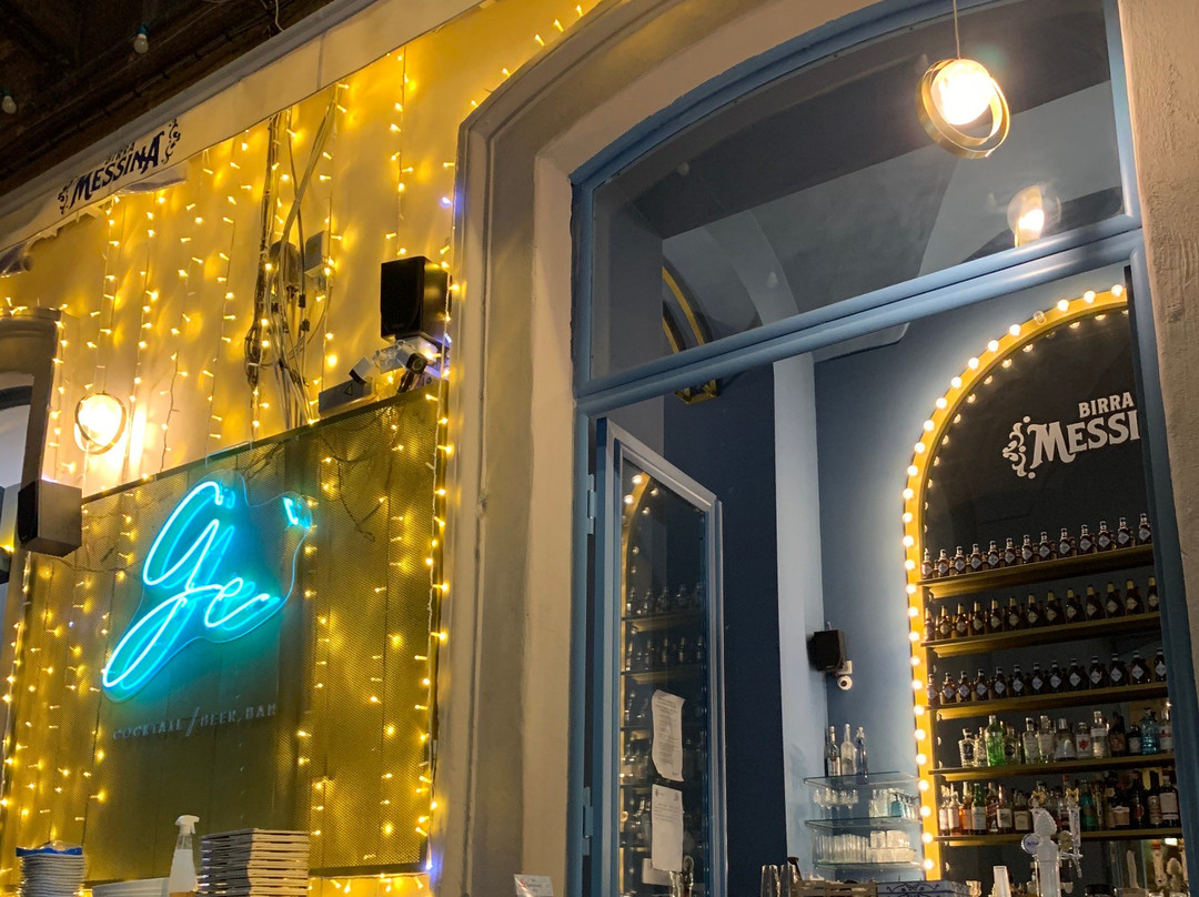 Gè - Cocktail / Beer Bar
