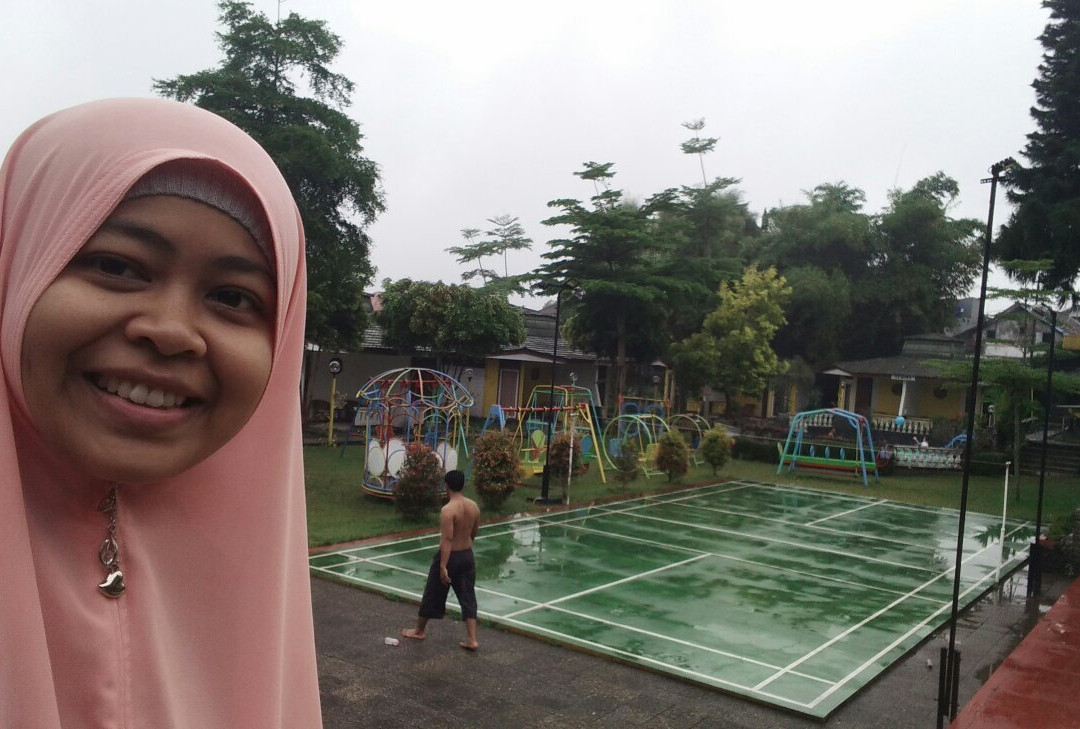 OYO 1996 Koneng Hotel主图